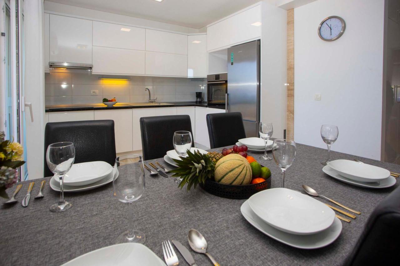 Apartment Lauc Makarska Exteriör bild