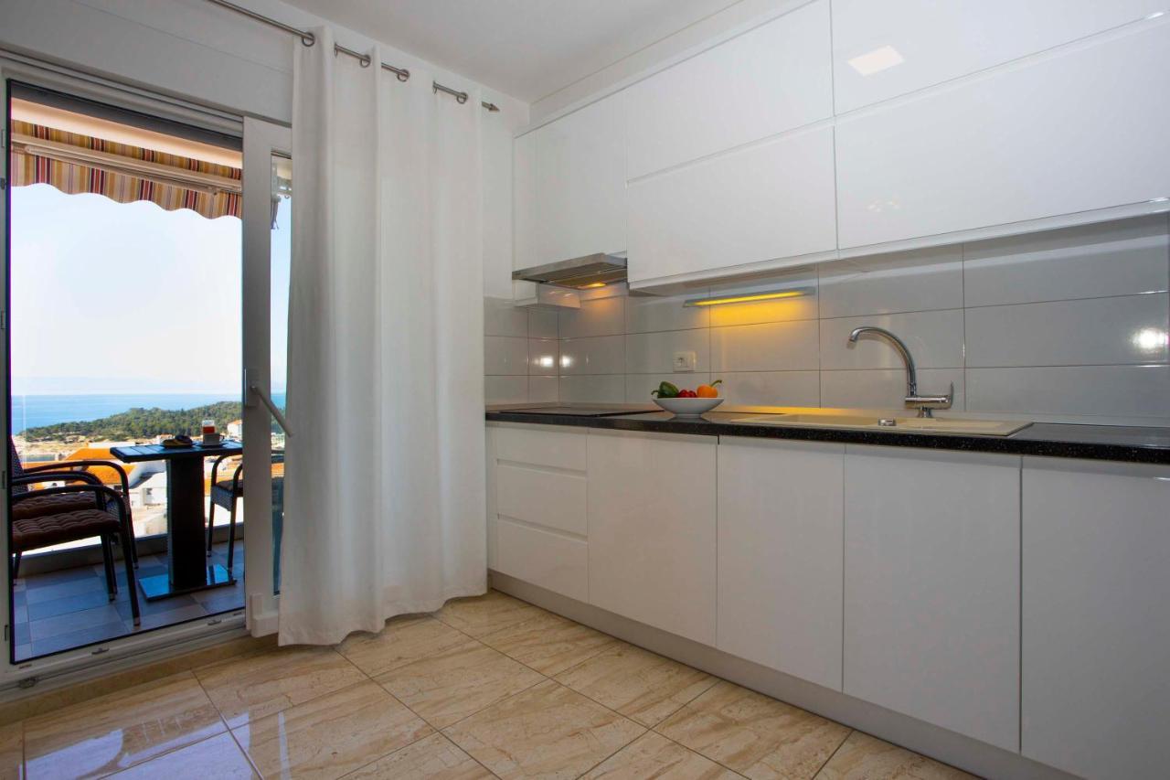 Apartment Lauc Makarska Exteriör bild